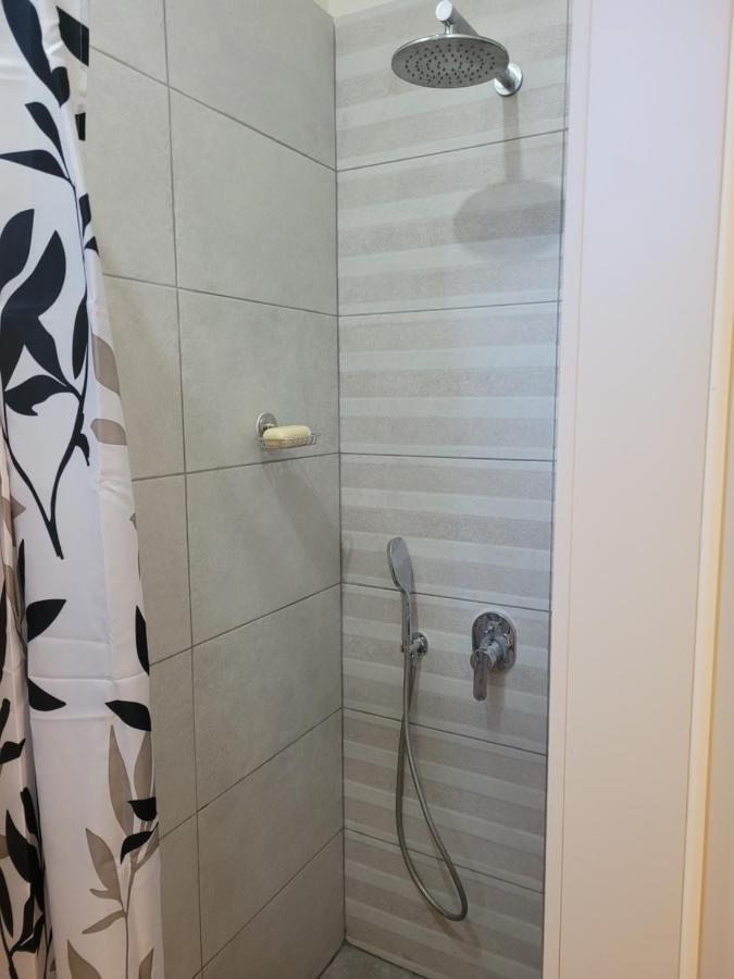 Charming Modern Country Unit For Rent Hotel Tsor'ah Bet Екстериор снимка